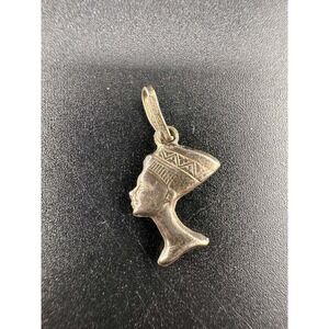 Vintage Sterling Silver Queen Nefertiti Egyptian Profile Pendant 056 (40)
